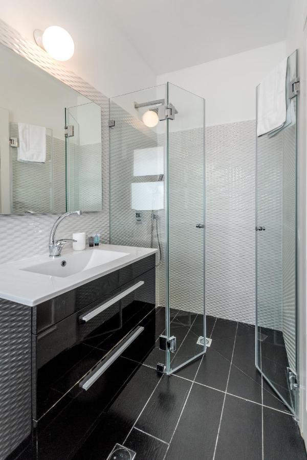 3 Bedrooms Apt Balcony & Parking Near Banana Beach Tel Aviv Ngoại thất bức ảnh